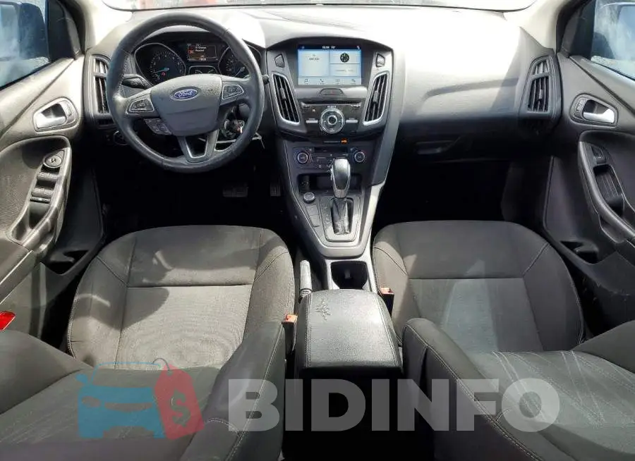1FADP3M22HL295841 Photo# 8