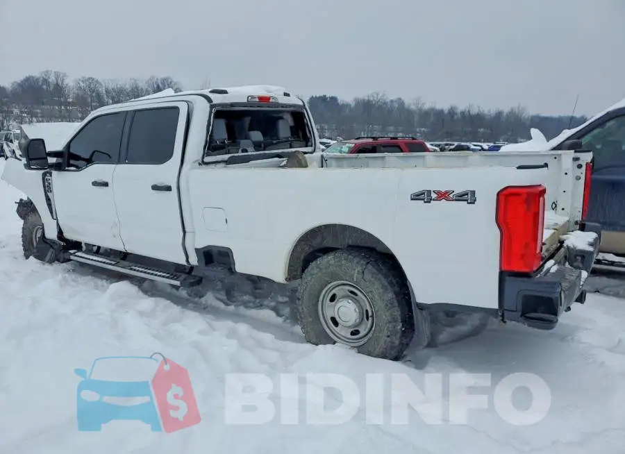1FT8W3BA2PED56973 Photo# 2
