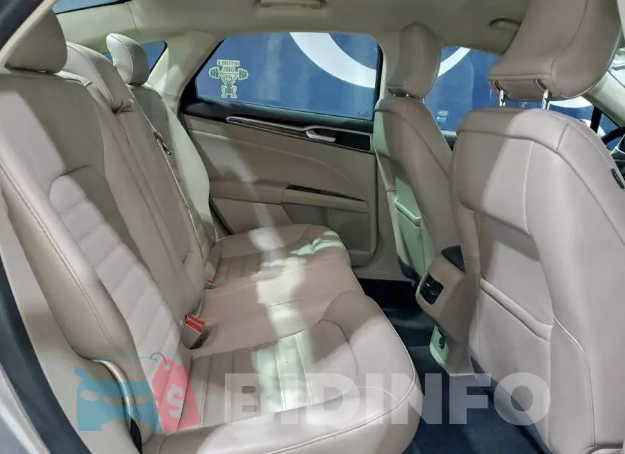 3FA6P0HD2JR180201 Photo# 10