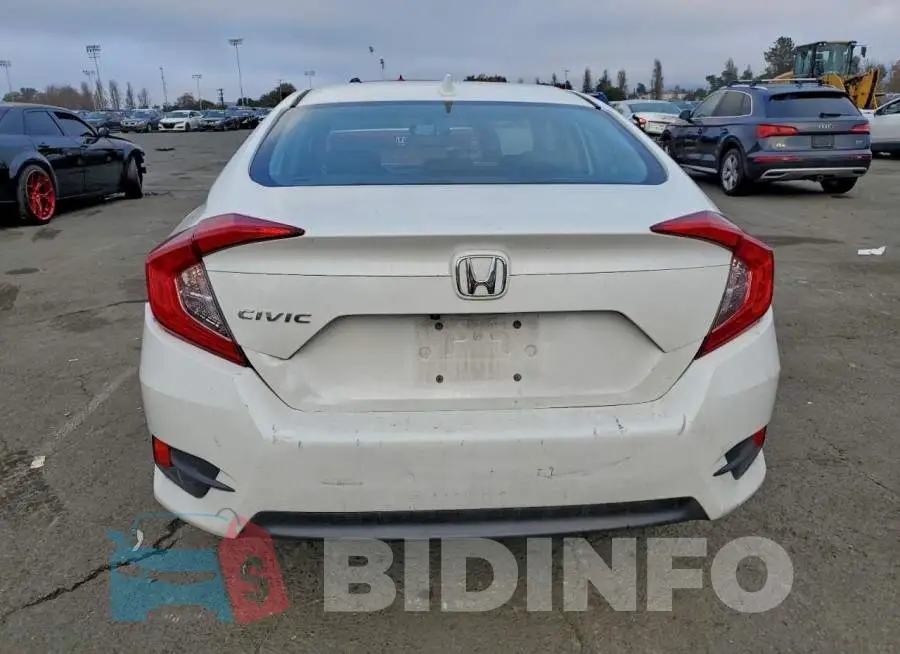 19XFC2F72HE231907 Photo# 6
