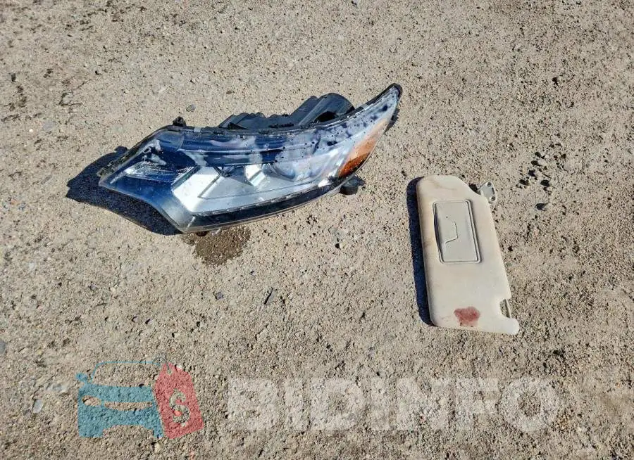 JA4AD2A35KZ051385 Photo# 13