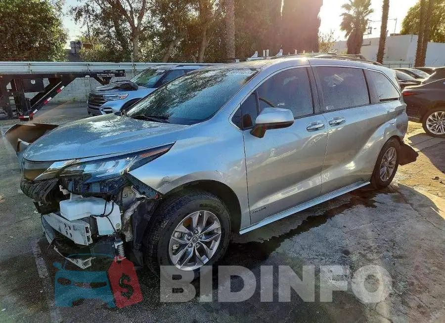 5TDBRKEC3MS034126 Photo# 1