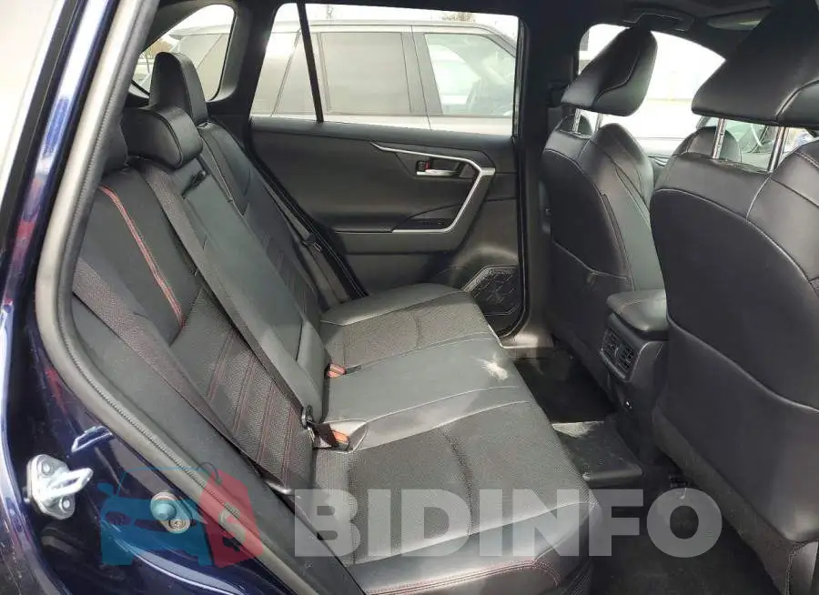 JTMFB3FV5MD072643 Photo# 11
