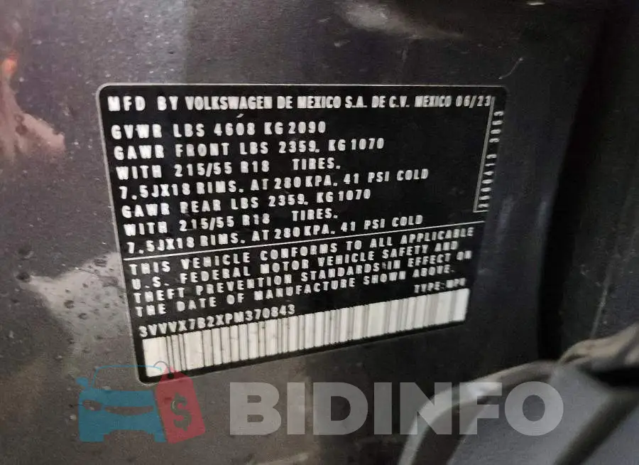 3VVVX7B2XPM370843 Photo# 13