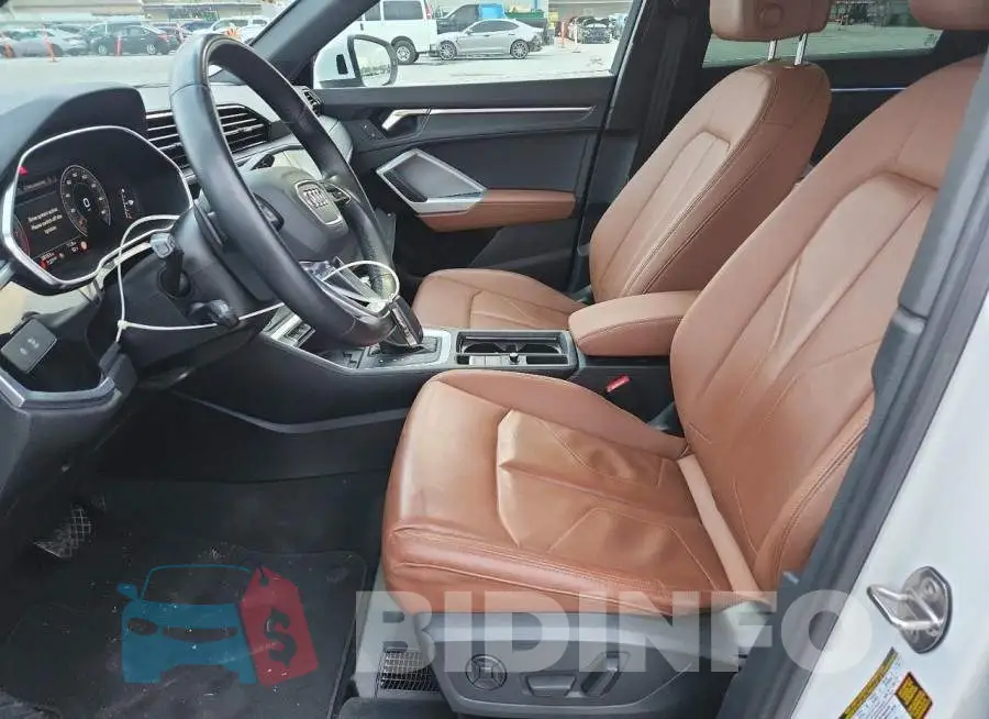 WA1EECF30M1114262 Photo# 7