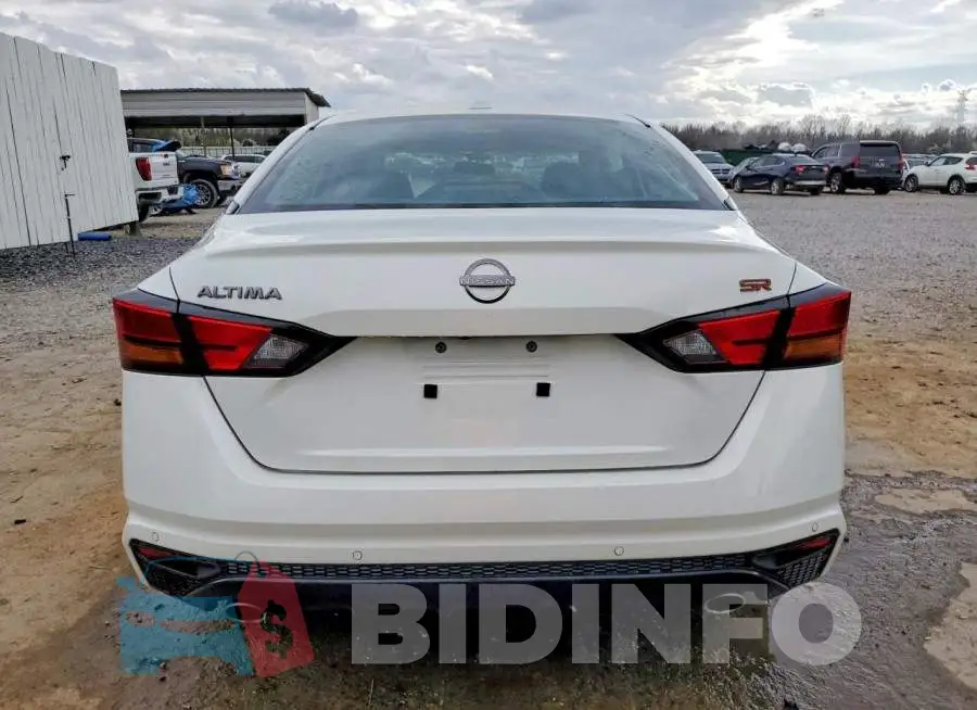 1N4BL4CV4RN424057 Photo# 6
