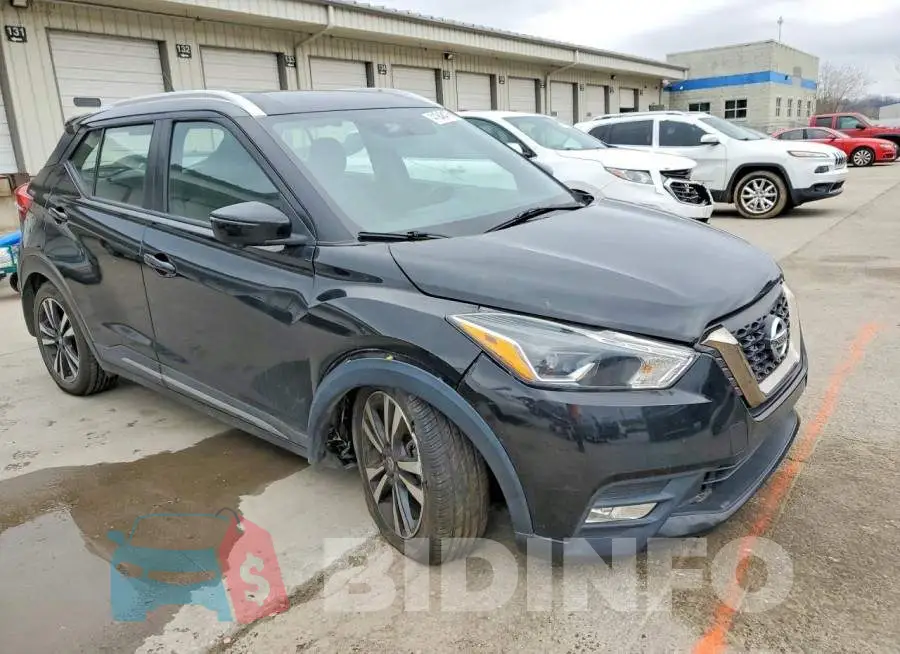 3N1CP5CU9KL515933 Photo# 4