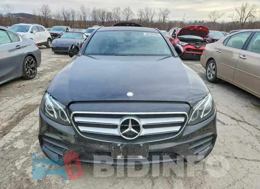 WDDZF4KB9HA014096 Photo# 5