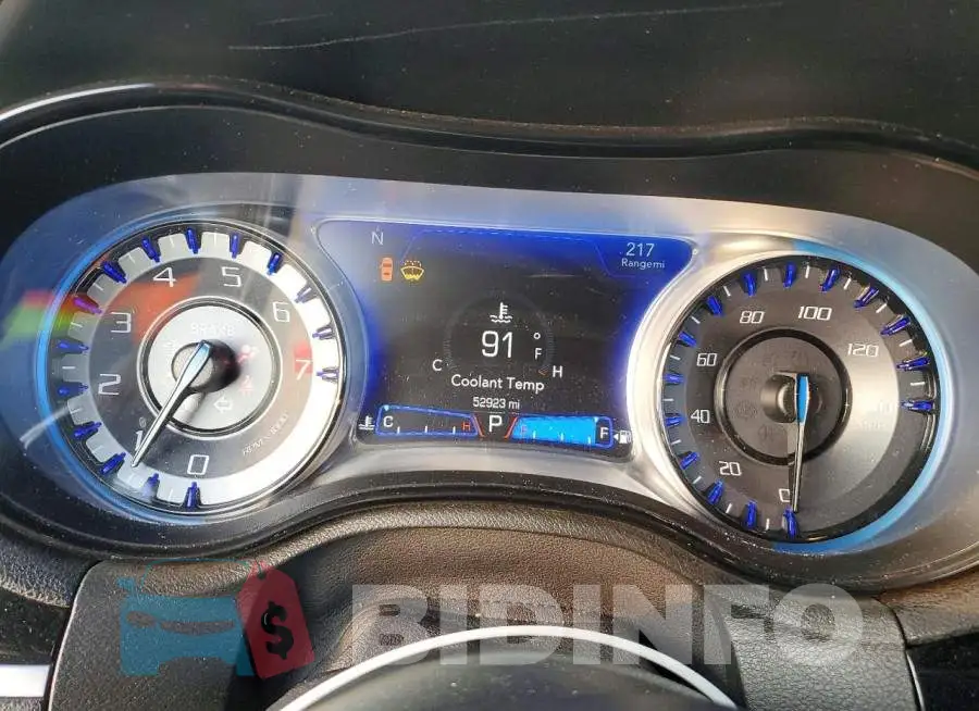 2C3CCABG2PH524281 Photo# 9