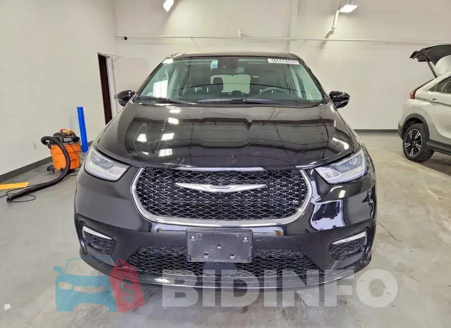 2C4RC1BG7RR171538 Photo# 5
