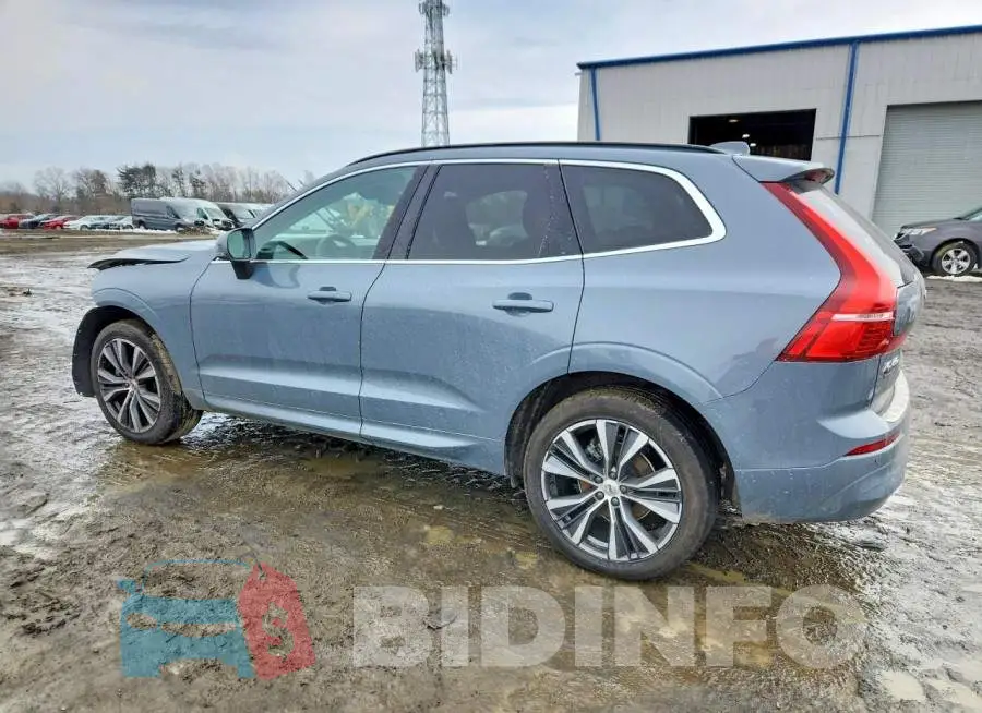 YV4L12RK9N1078978 Photo# 2