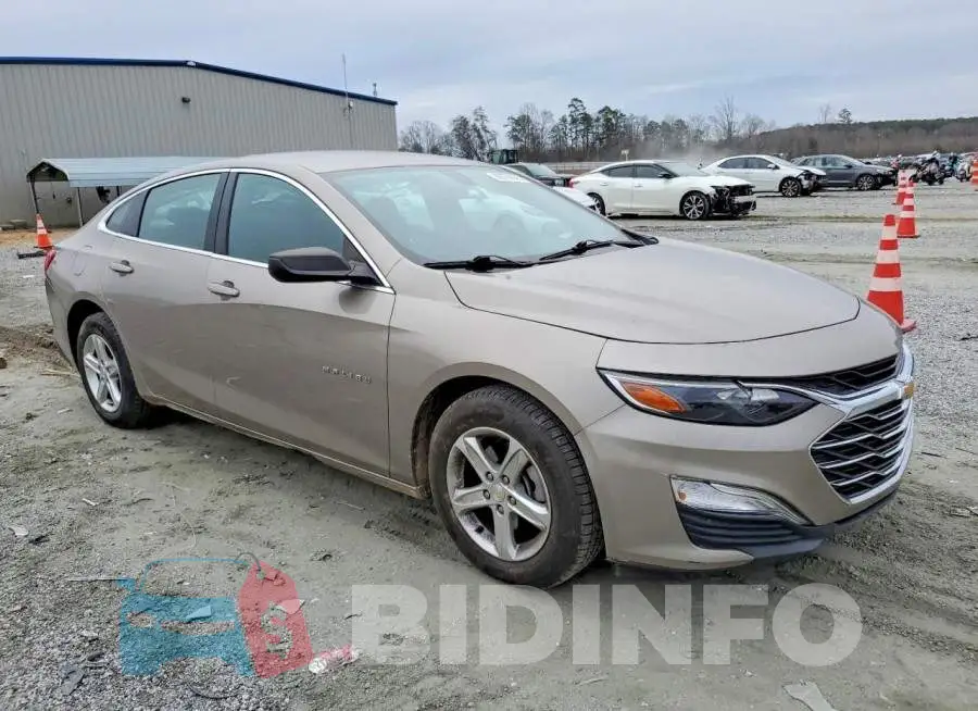 1G1ZB5ST6NF190843 Photo# 4