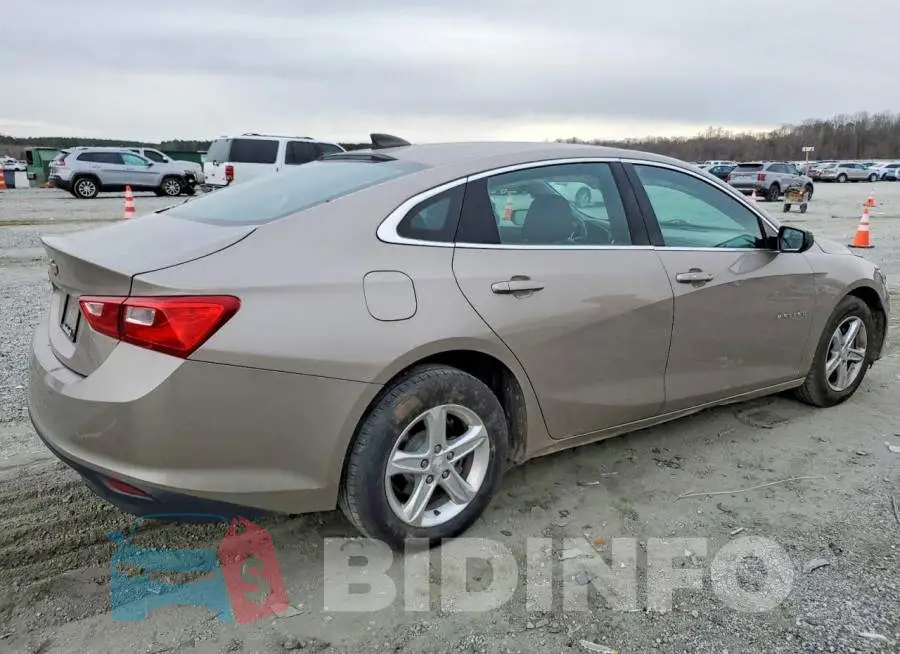 1G1ZB5ST6NF190843 Photo# 3