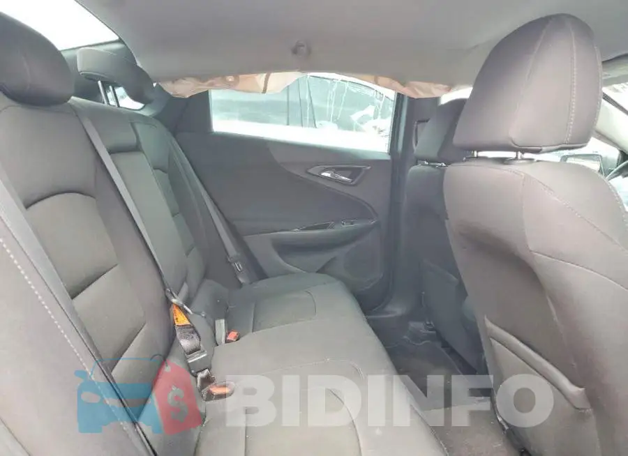 1G1ZB5STXHF150348 Photo# 10