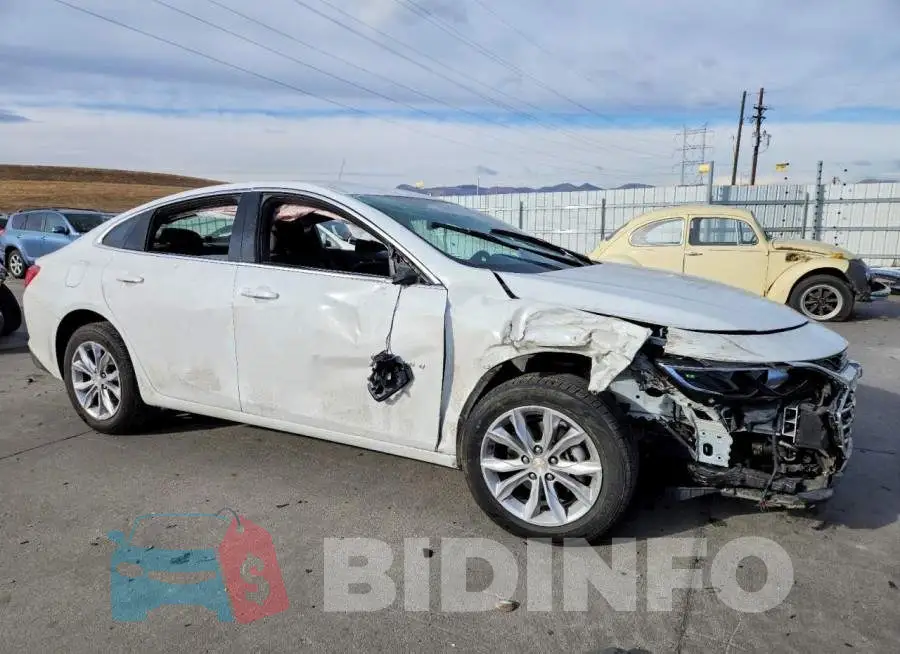 1G1ZD5ST0PF252301 Photo# 4