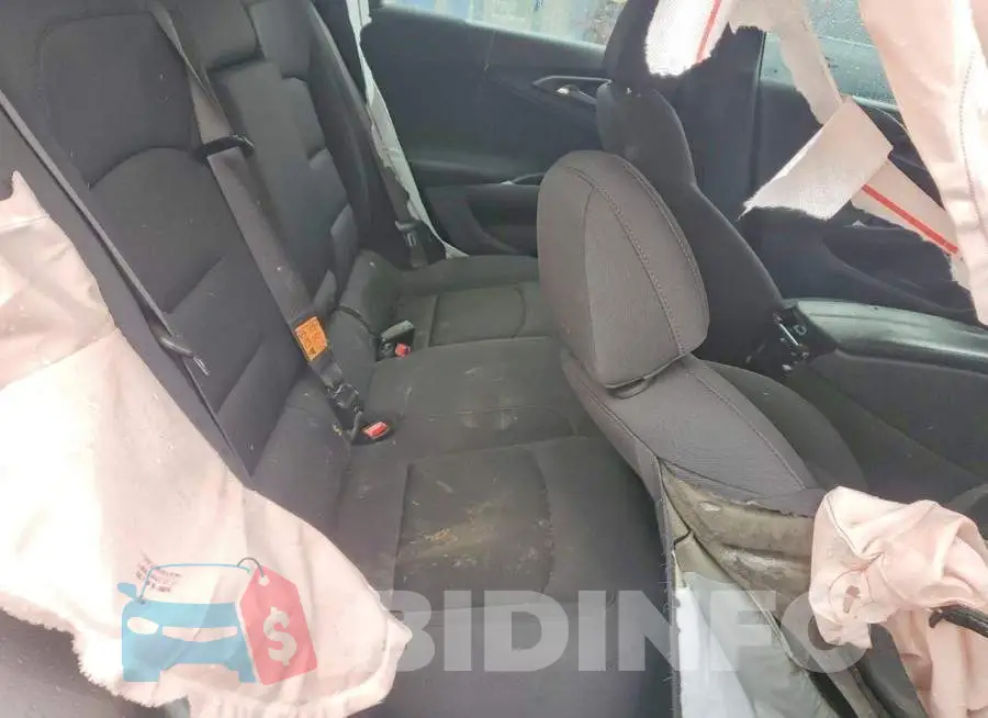 1G1ZD5ST0SF145743 Photo# 10