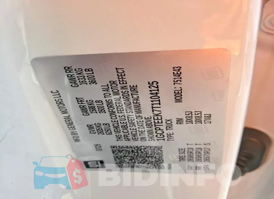 1GCPTEEK7T1104125 Photo# 12