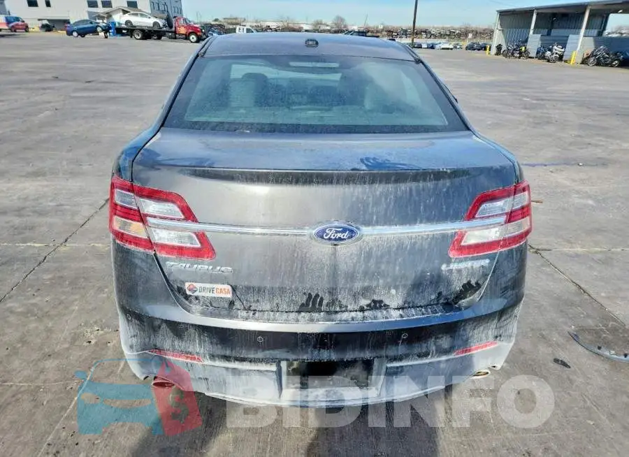 1FAHP2F88JG133451 Photo# 6