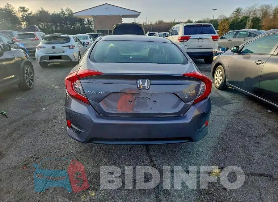 19XFC2F53HE229095 Photo# 6