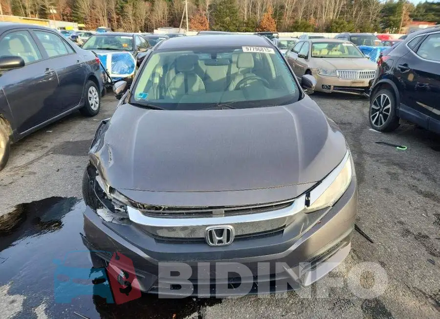 19XFC2F53HE229095 Photo# 5