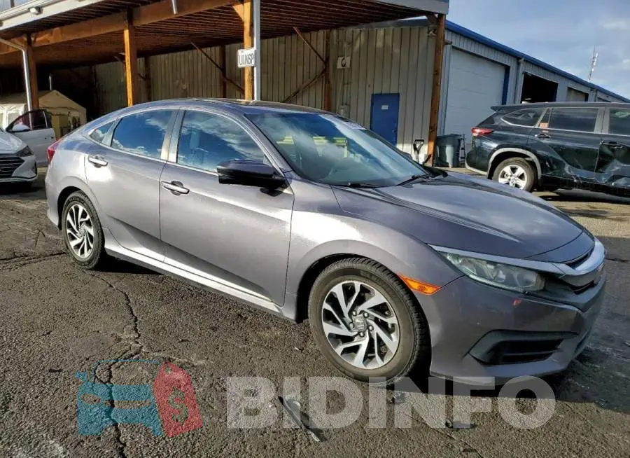 19XFC2F75HE005375 Photo# 4