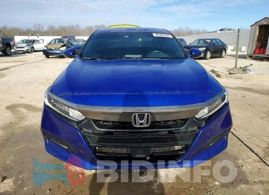 1HGCV1F31KA099755 Photo# 5
