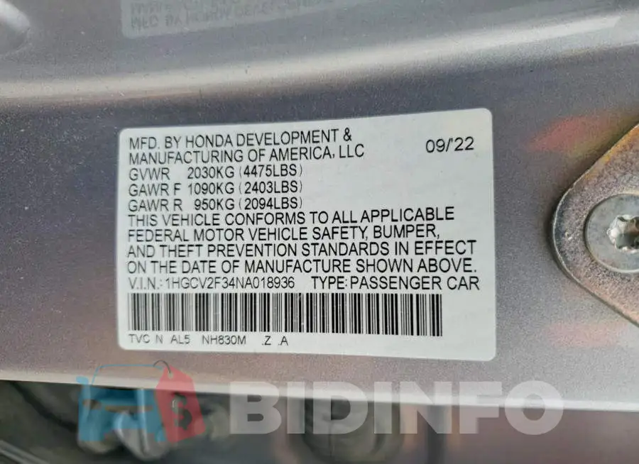 1HGCV2F34NA018936 Photo# 13