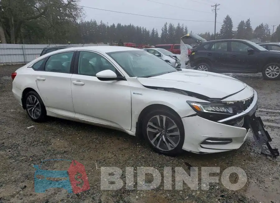 1HGCV3F16JA000887 Photo# 4