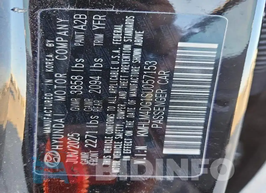 KMHLM4DG1SU057153 Photo# 12