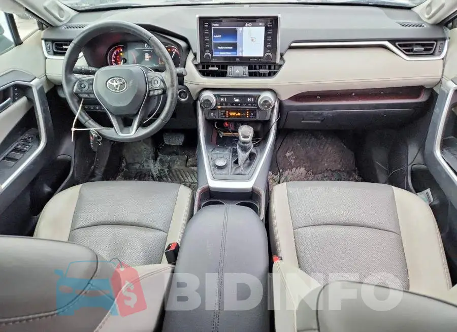 2T3D1RFV2KC005643 Photo# 8