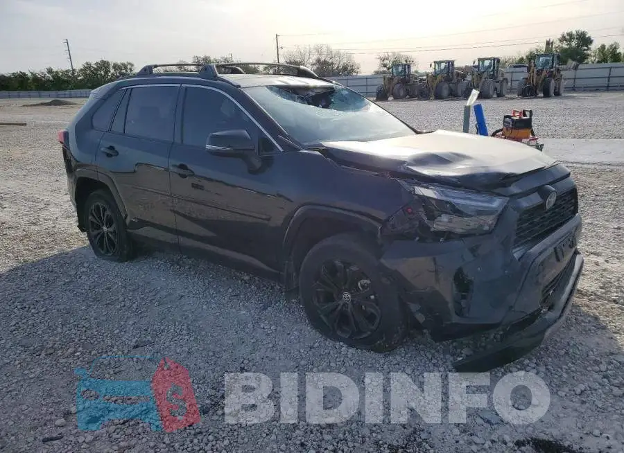 4T3T6RFV2PU120942 Photo# 4