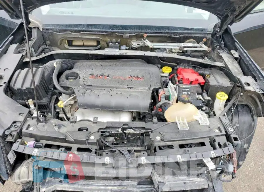 3C4NJDDB2KT651772 Photo# 12
