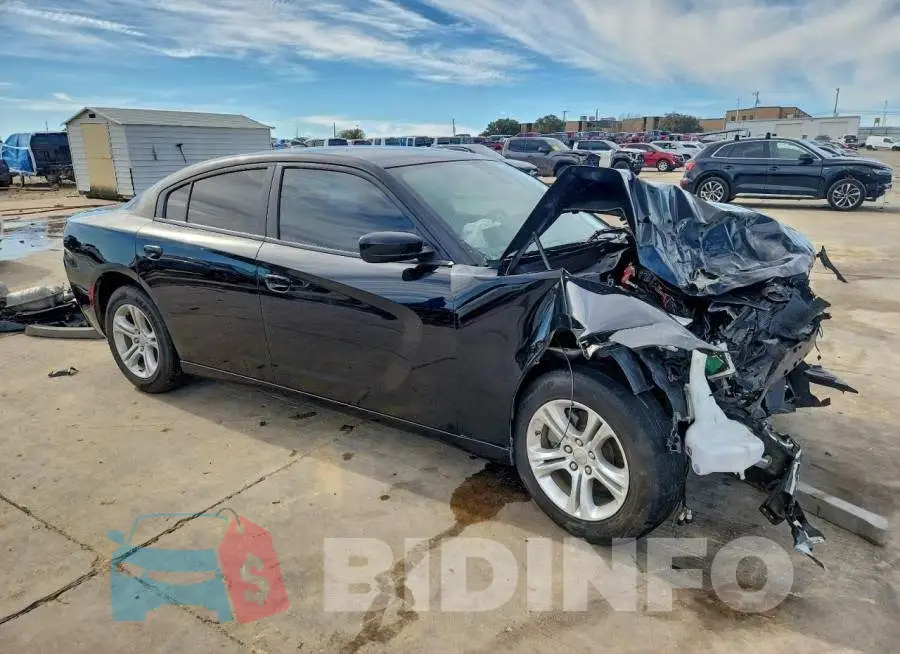 2C3CDXBG2PH529447 Photo# 4