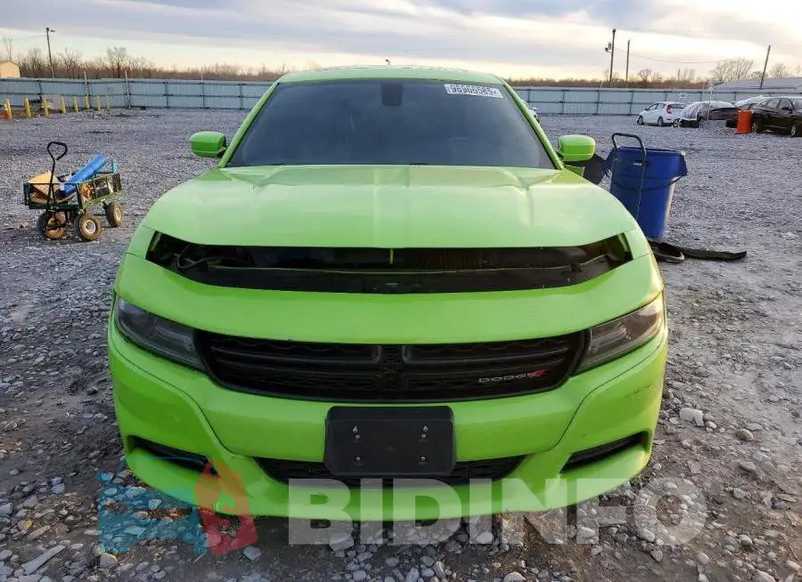 2C3CDXBG8KH695576 Photo# 5