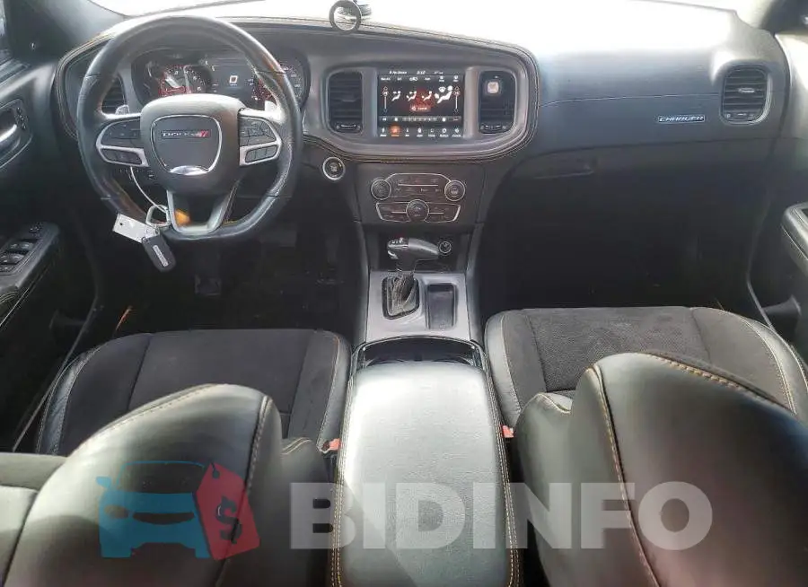 2C3CDXHG4PH631324 Photo# 8