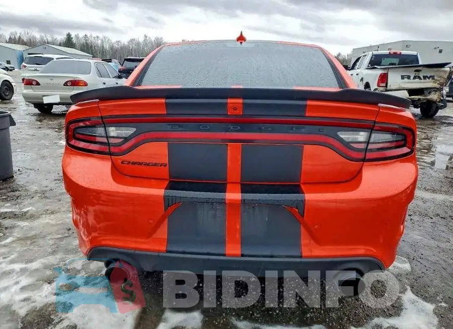 2C3CDXHG6PH563446 Photo# 6