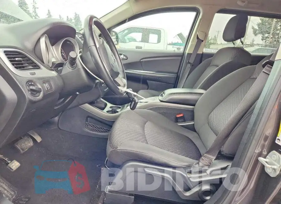 3C4PDCAB4JT381635 Photo# 7