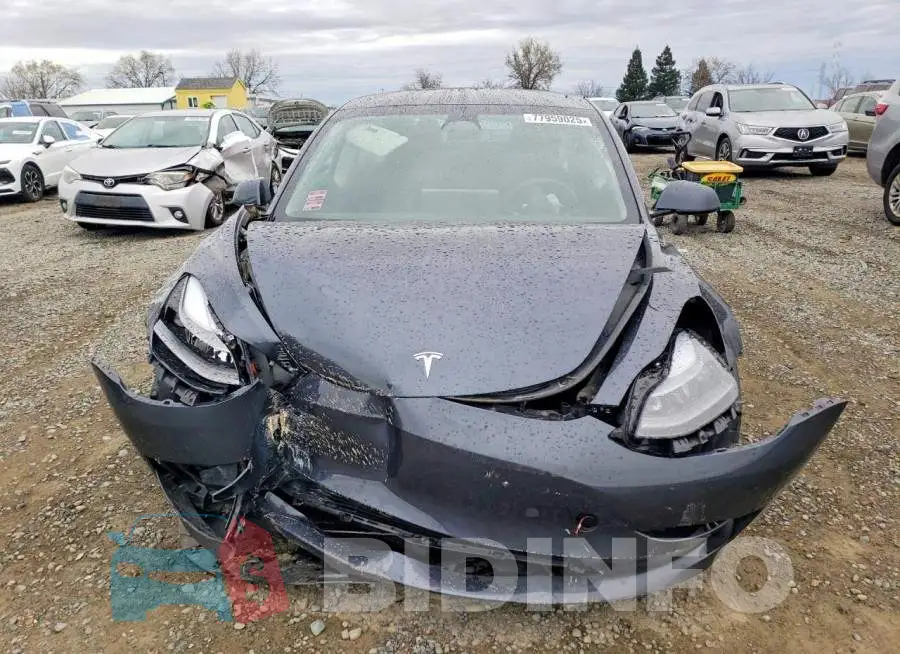 5YJ3E1EAXPF715501 Photo# 5