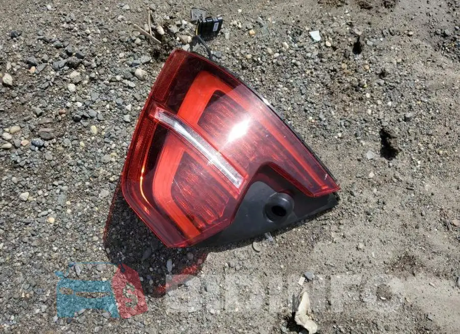 7JRA22TK8LG045384 Photo# 12