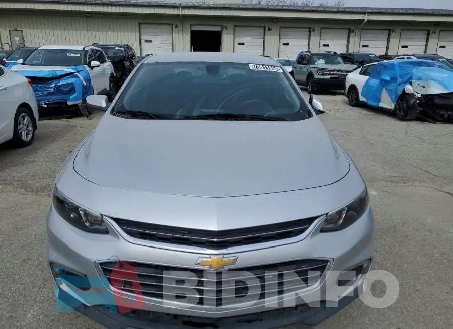 1G1ZD5ST0JF243962 Photo# 5