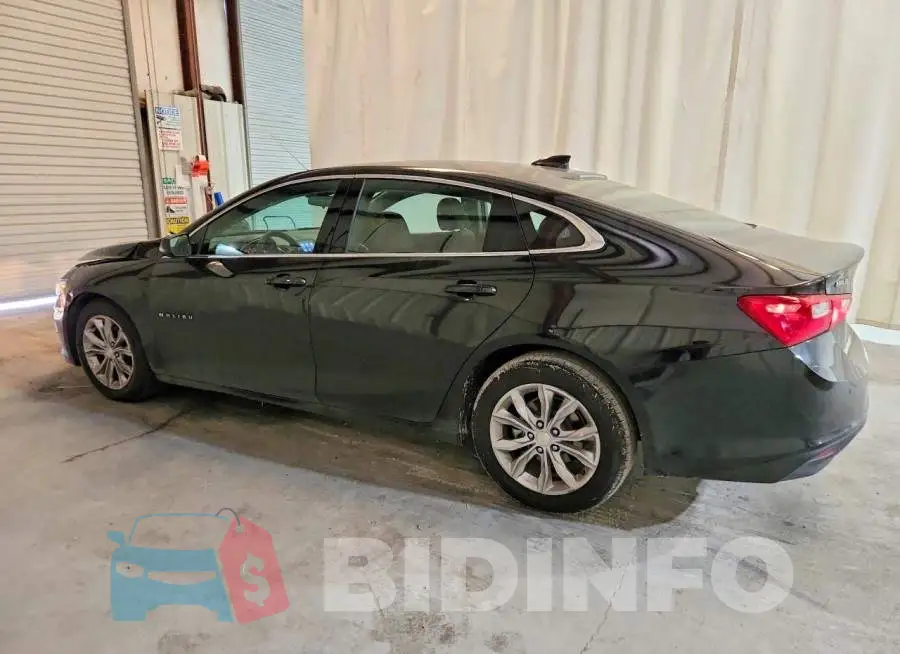 1G1ZD5ST8PF190260 Photo# 2