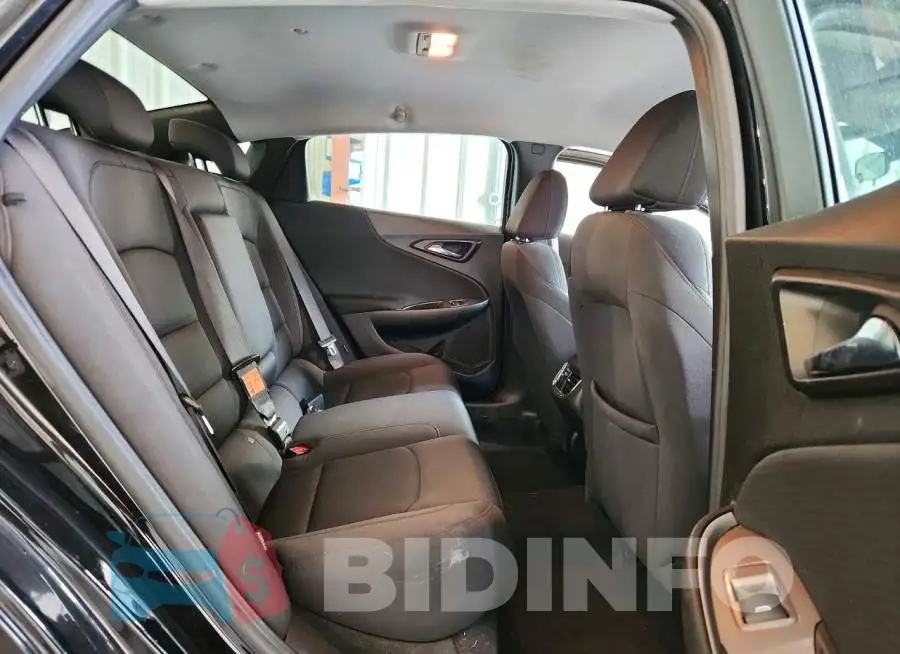 1G1ZD5ST8PF190260 Photo# 10