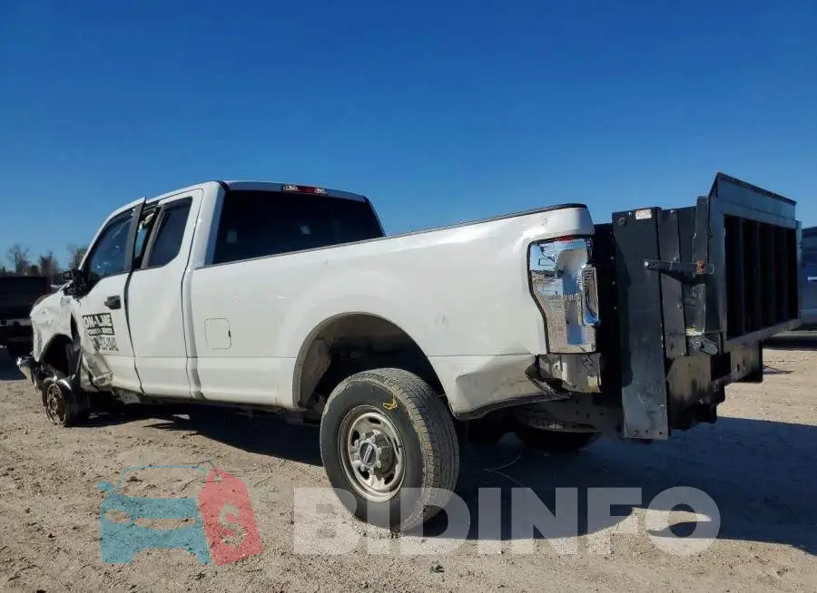 1FT7X2B61HEF01629 Photo# 2