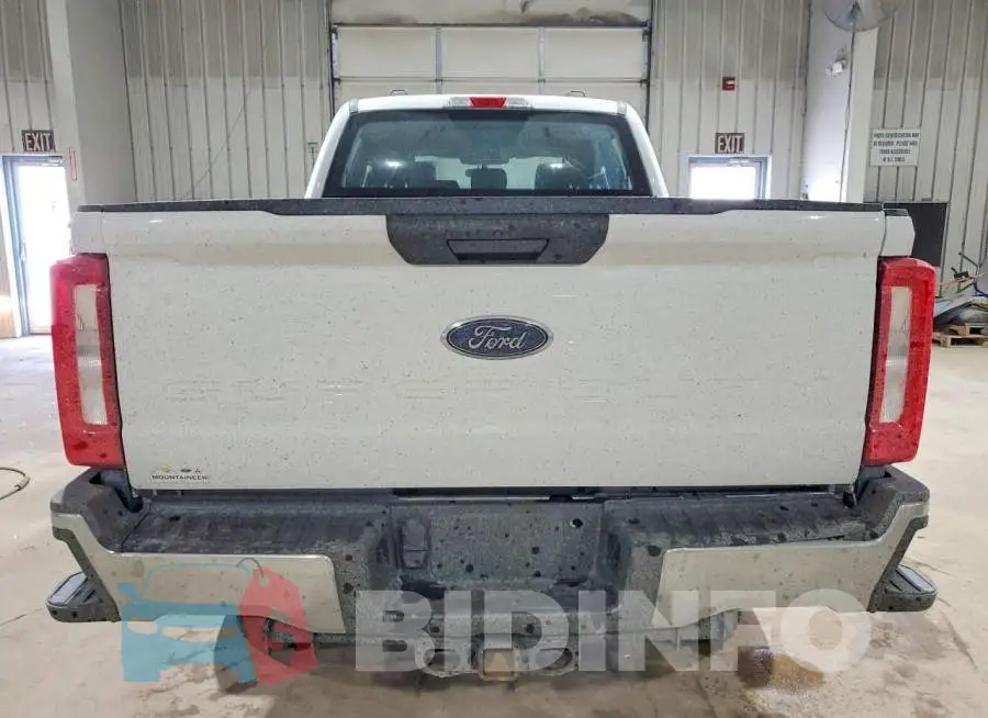 1FT8W2BT7PED66555 Photo# 6