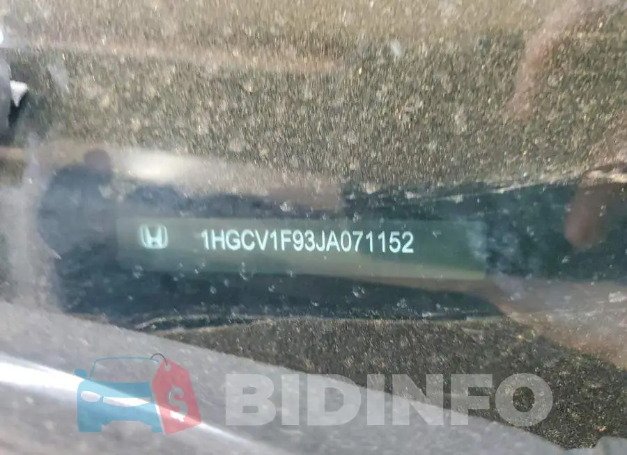 1HGCV1F93JA071152 Photo# 12
