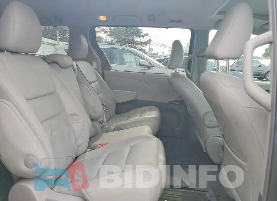 5TDYZ3DCXHS817662 Photo# 11