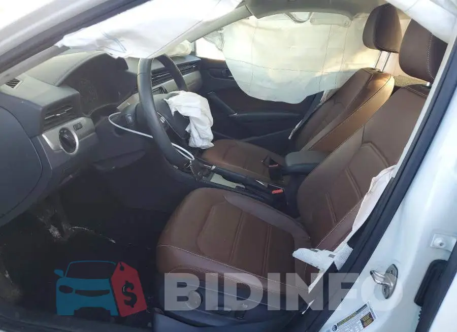 1VWSA7A39MC005173 Photo# 7