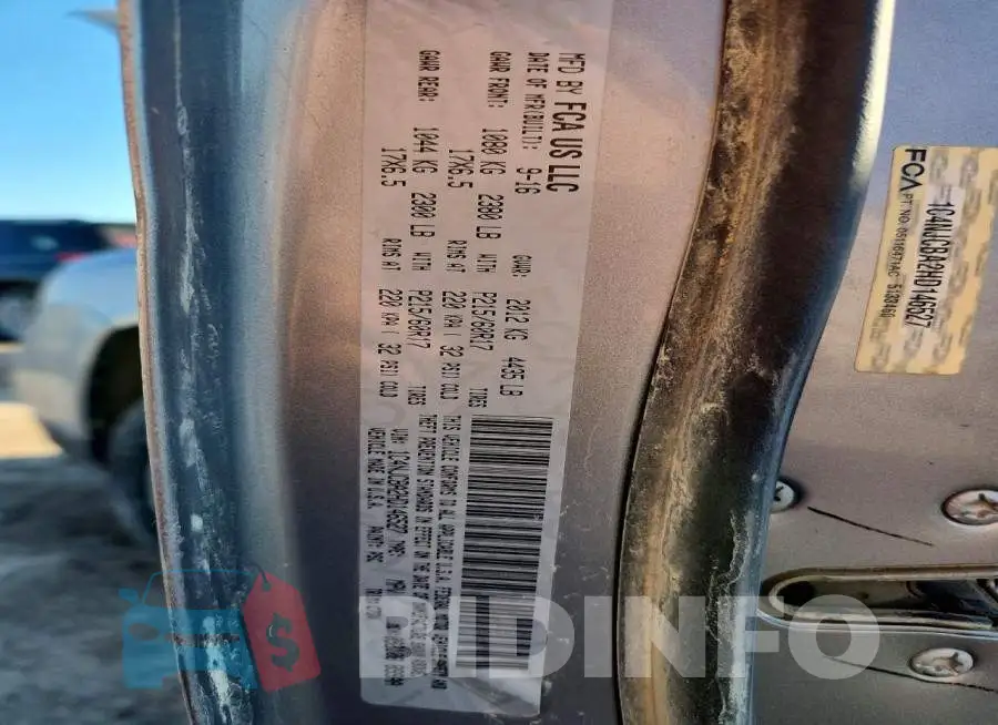 1C4NJCBA2HD146527 Photo# 12