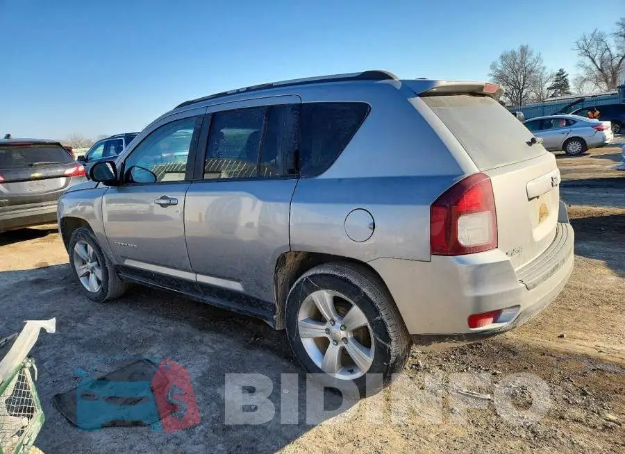 1C4NJCBA2HD146527 Photo# 2