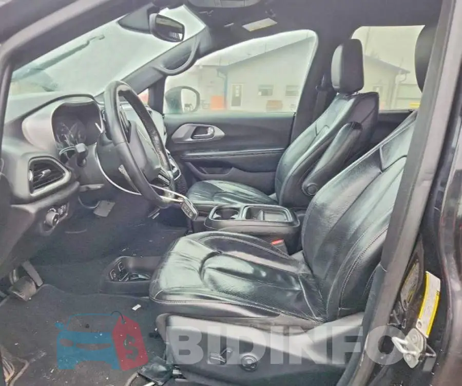 2C4RC1BG9LR121019 Photo# 7